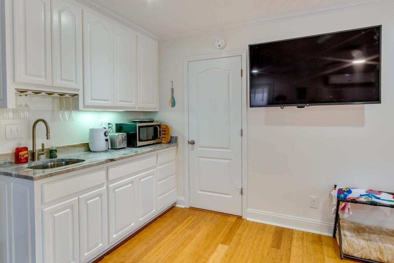 Gulf Breeze Vacation Rental For 2 With Pool Access! Esterno foto