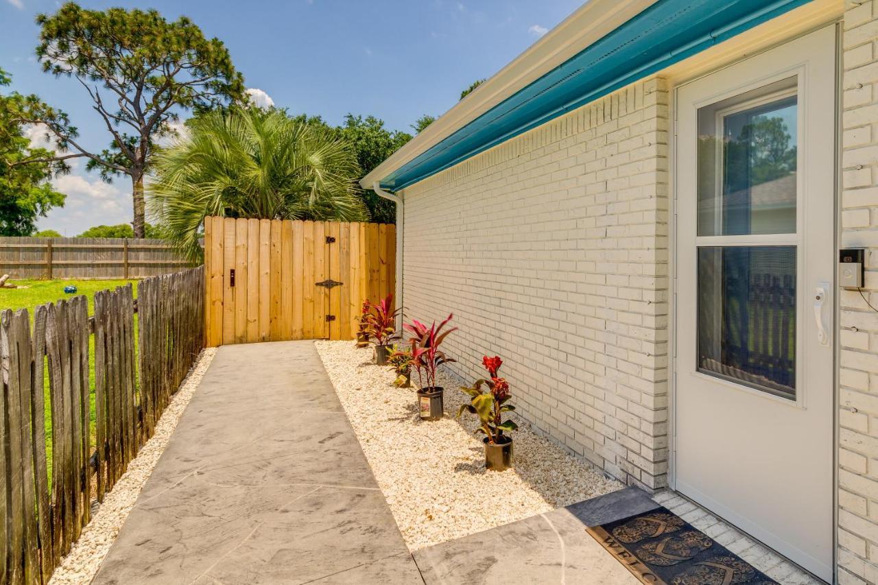 Gulf Breeze Vacation Rental For 2 With Pool Access! Esterno foto